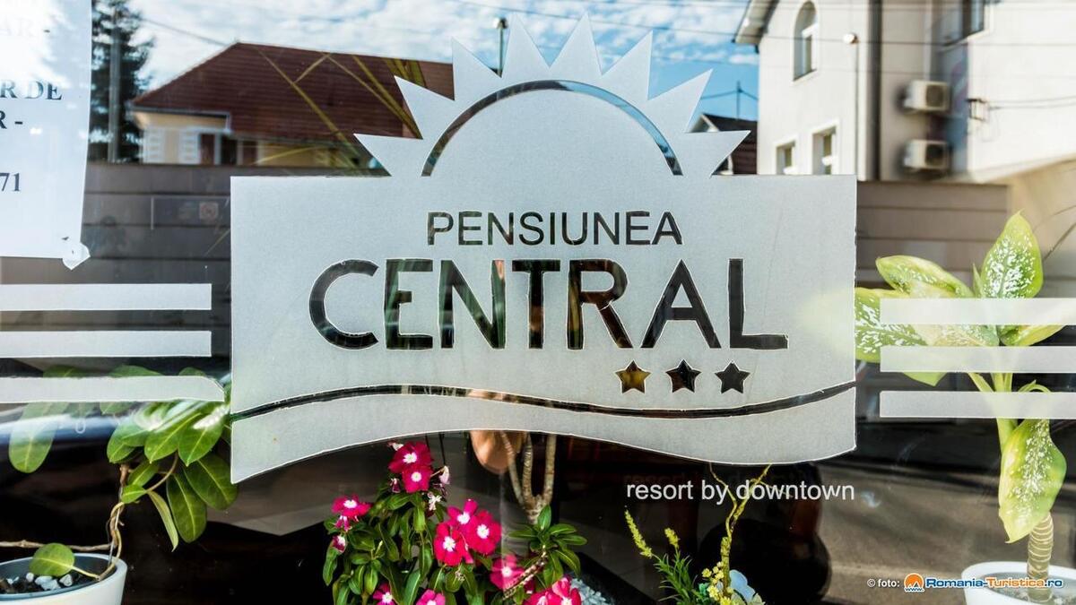 Pensiune-Restaurant Central ***